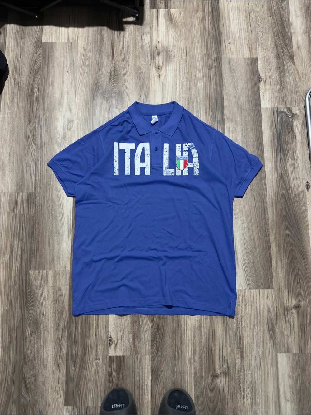 Polo Italia Spellout Badge Shirt • Size 2XL